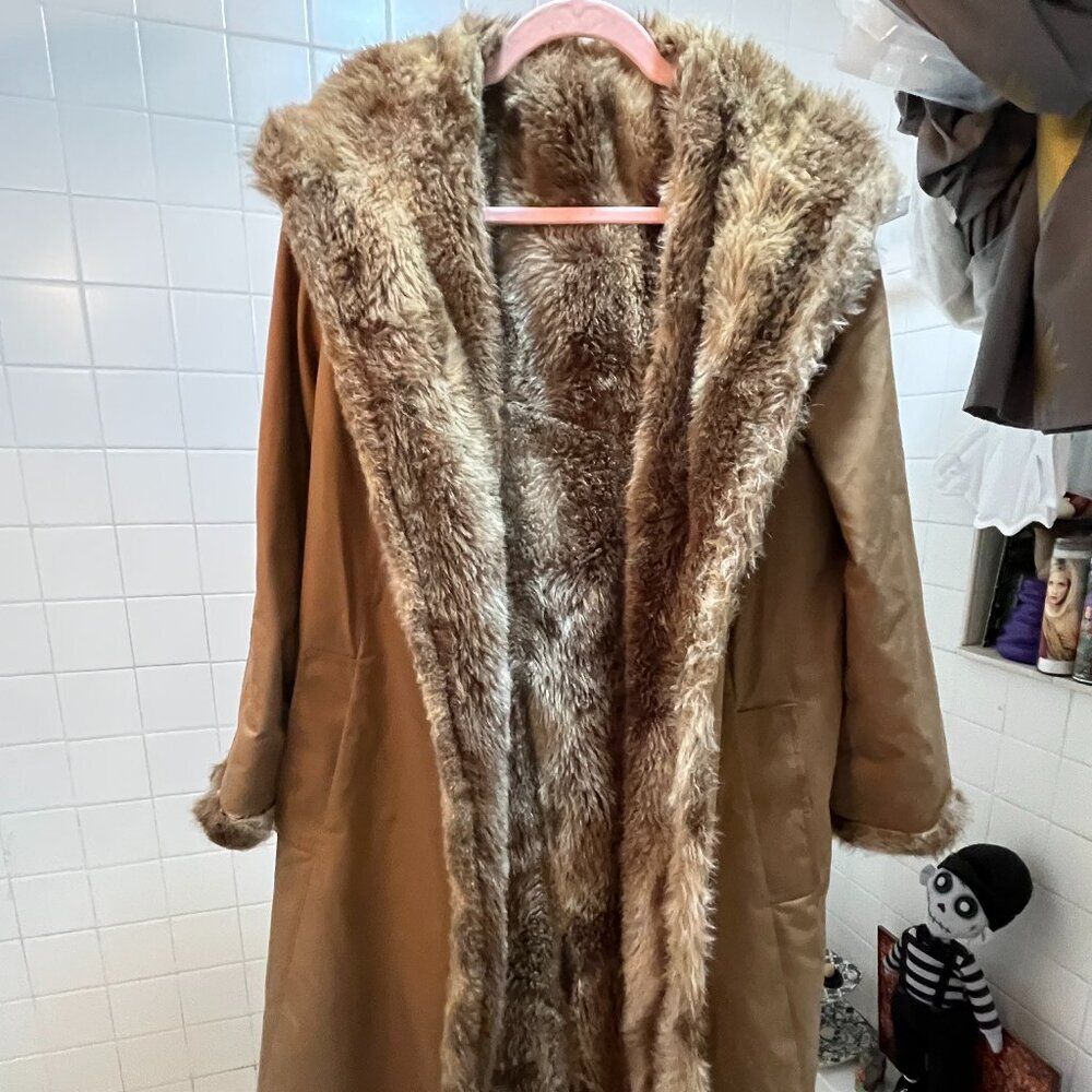 Vintage Forecaster Of Boston coat 11/12 Luxury "Fur Look" Lined Trench